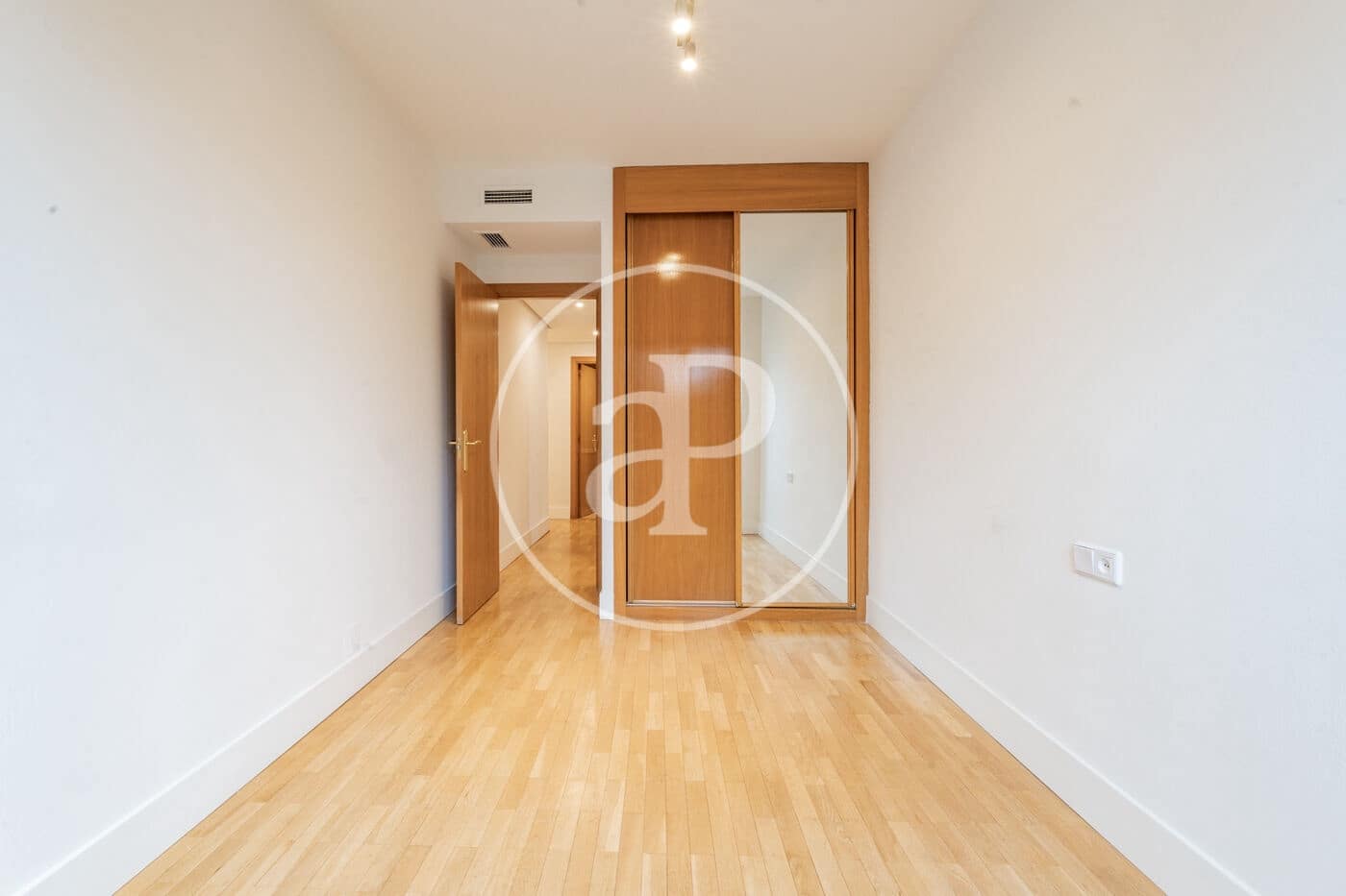 4 soverom Leilighet til salgs i Madrid by med svømmebasseng - € 1 200 000 (Ref: 9450891)