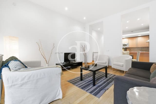 2 soveværelse Lejlighed til salg i Cortes, Madrid by - € 950.000 (Ref: 9450892)