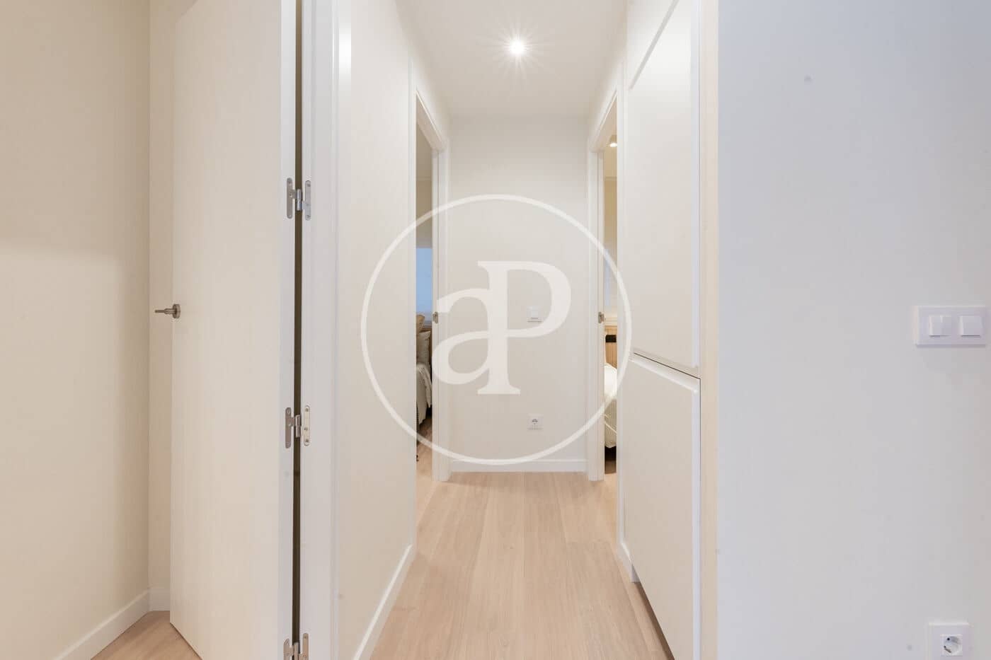 Appartement de 3 chambres à louer à Madrid ville - 1 995 € (Ref: 9450898)