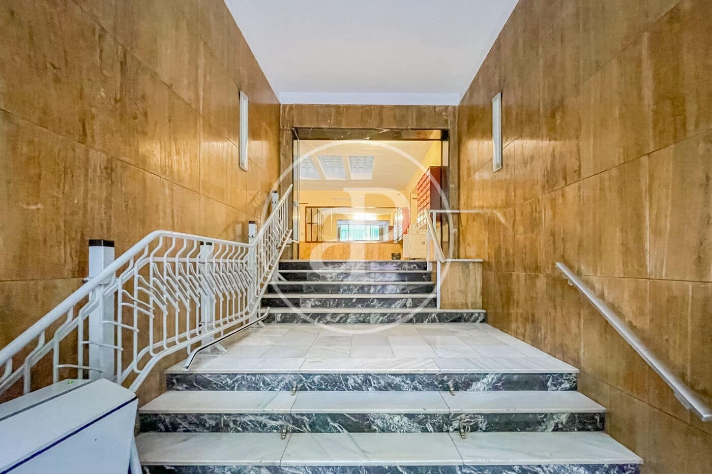 Appartement de 3 chambres à louer à Madrid ville - 1 995 € (Ref: 9450898)