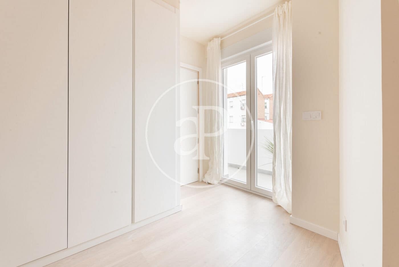 Appartement de 3 chambres à louer à Madrid ville - 2 195 € (Ref: 9450899)