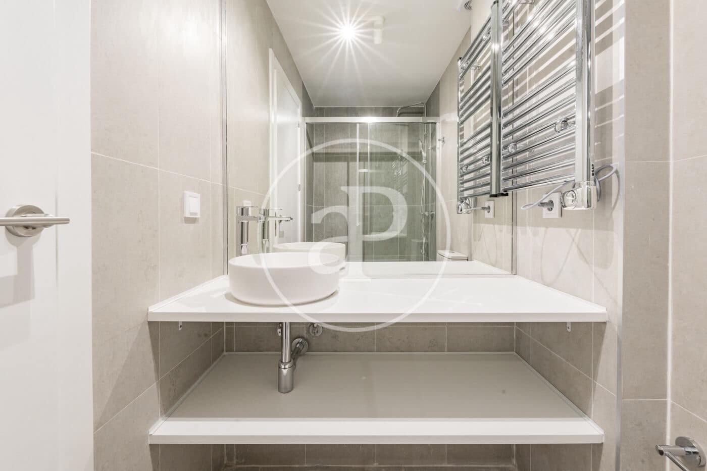 Appartement de 3 chambres à louer à Madrid ville - 2 195 € (Ref: 9450899)