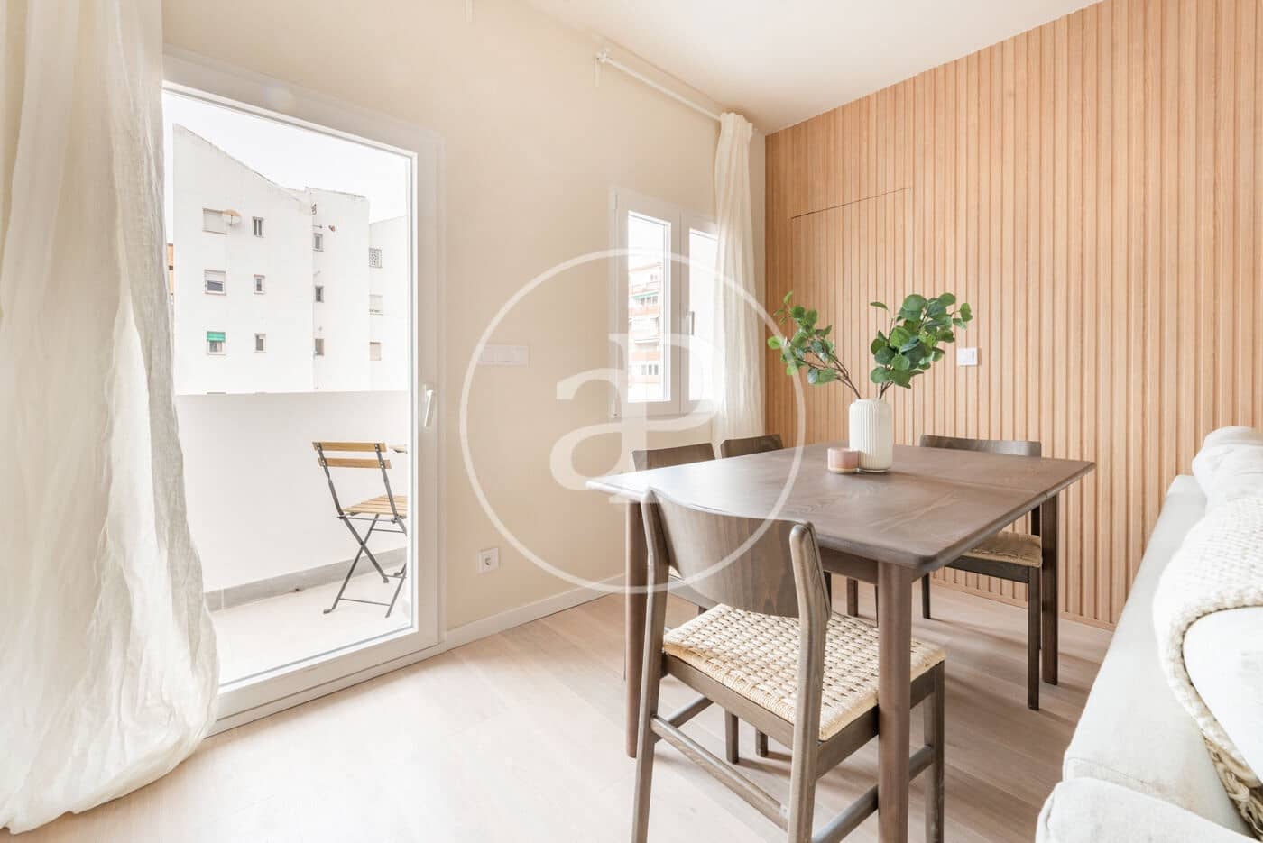 Appartement de 3 chambres à louer à Madrid ville - 2 195 € (Ref: 9450899)