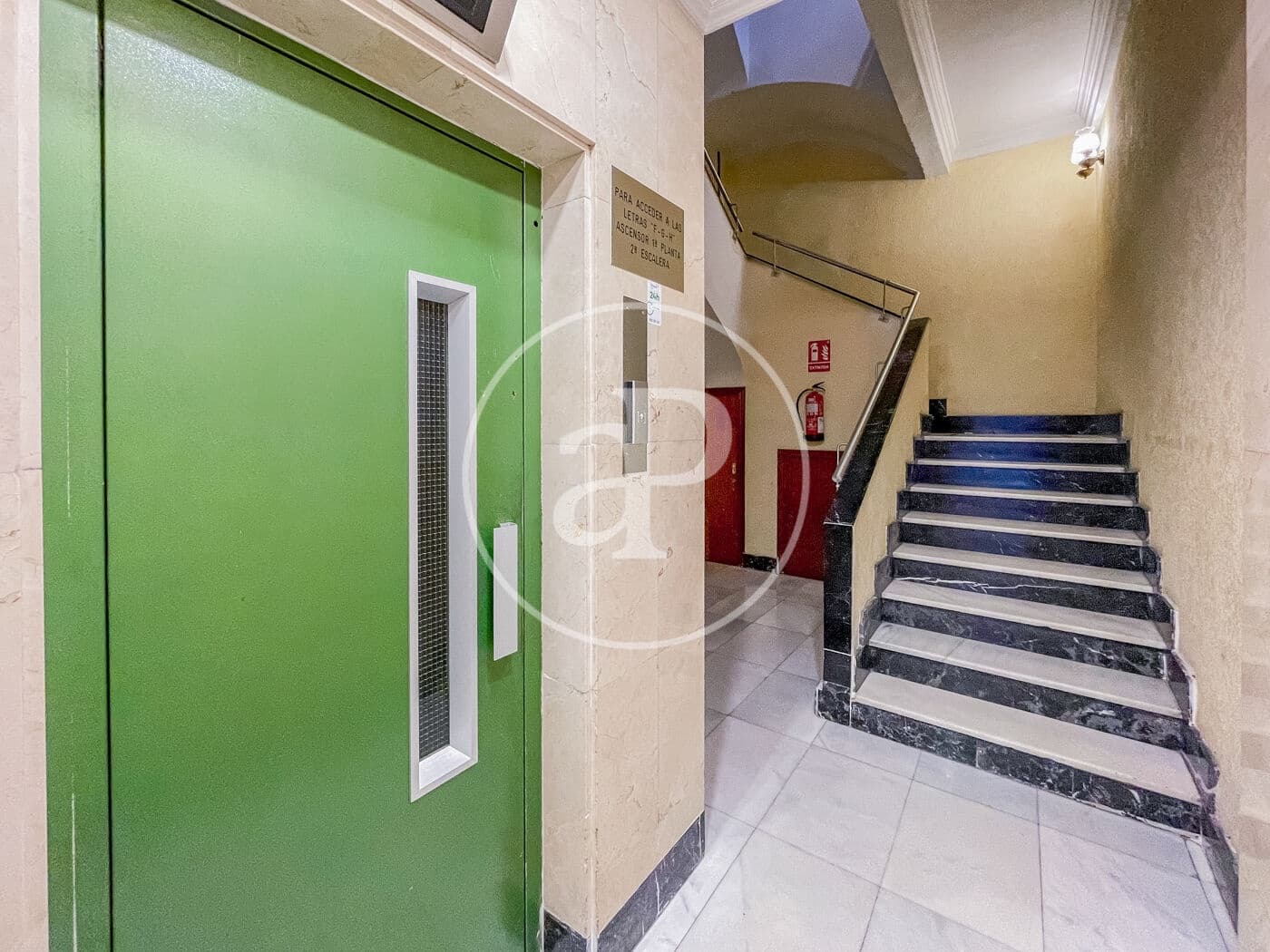 Appartement de 3 chambres à louer à Madrid ville - 2 195 € (Ref: 9450899)