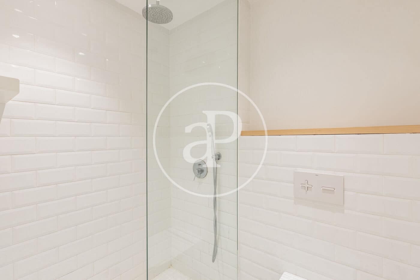 1 sovrum Lägenhet att hyra i Madrid stad - 1 700 € (Ref: 9452137)