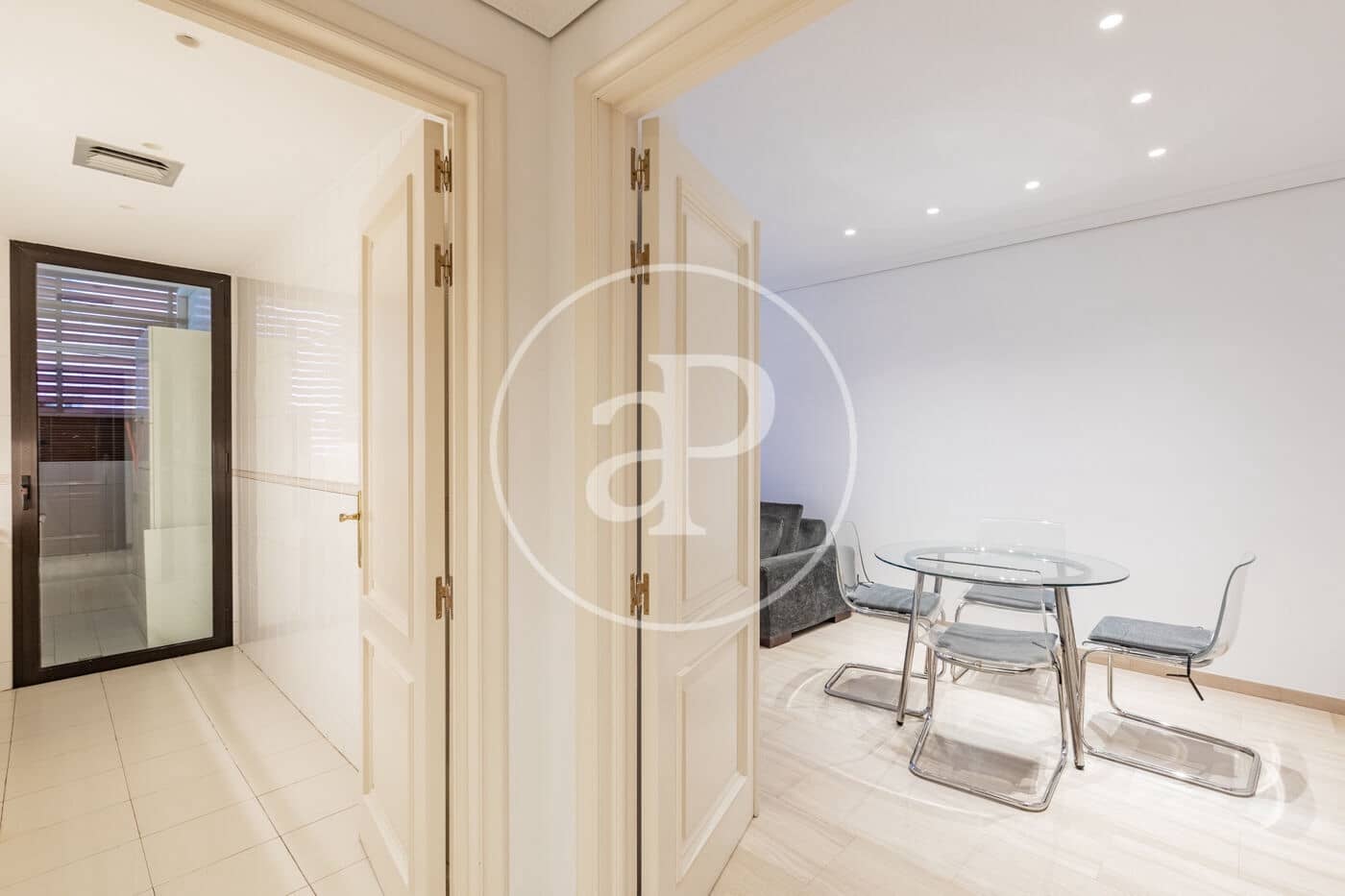 1 sovrum Lägenhet att hyra i Madrid stad - 1 700 € (Ref: 9452137)