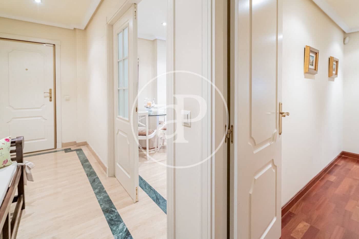 3 makuuhuone Huoneisto myytävänä paikassa Majadahonda mukana uima-altaan - 850 000 € (Ref: 9452138)