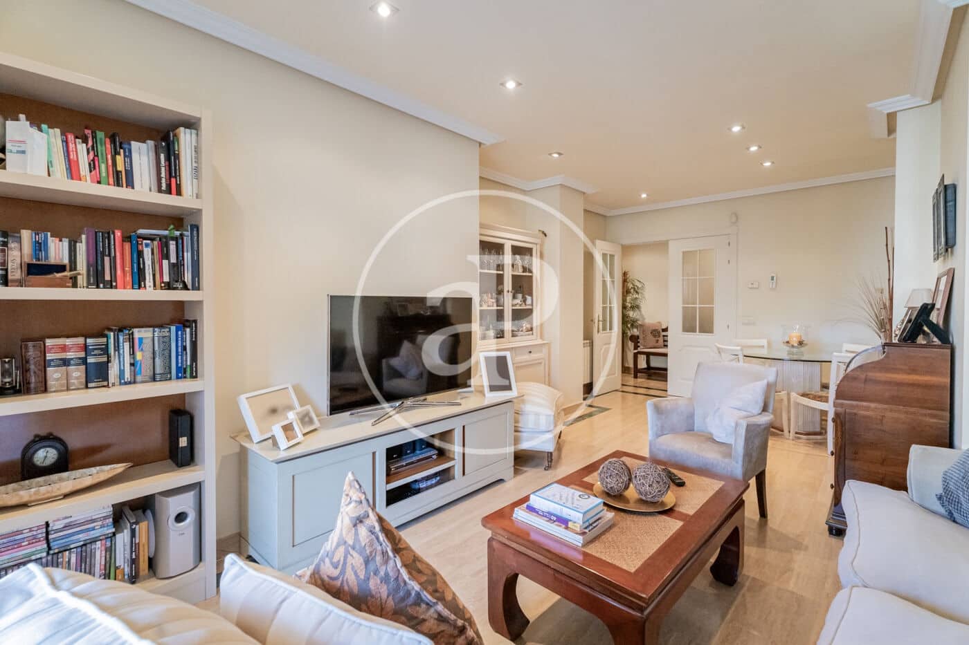 3 makuuhuone Huoneisto myytävänä paikassa Majadahonda mukana uima-altaan - 850 000 € (Ref: 9452138)