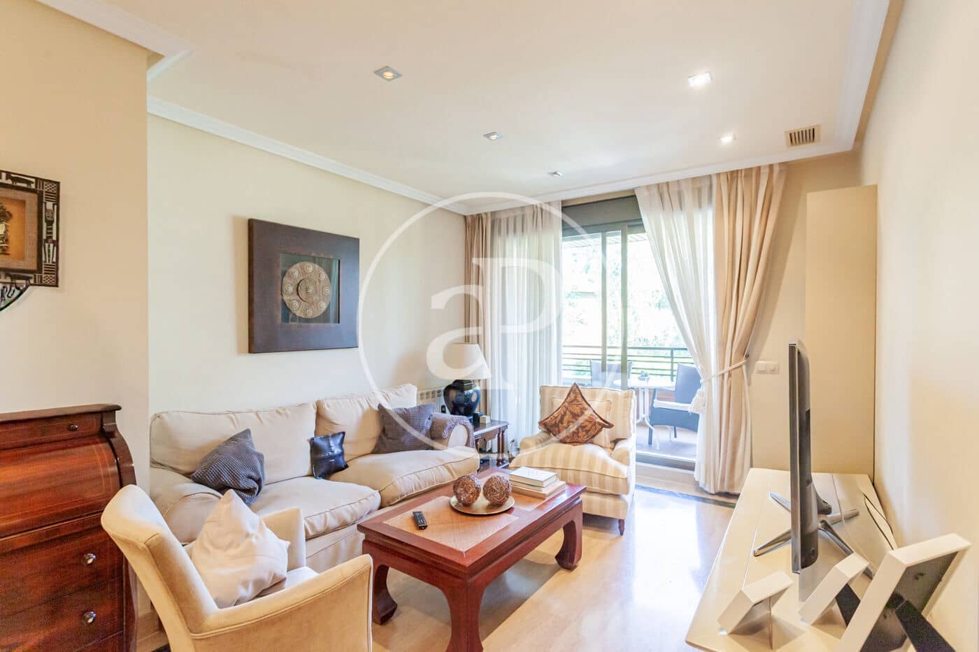3 bedroom Apartment for sale in Majadahonda with pool - € 825,000 (Ref: 9452138)