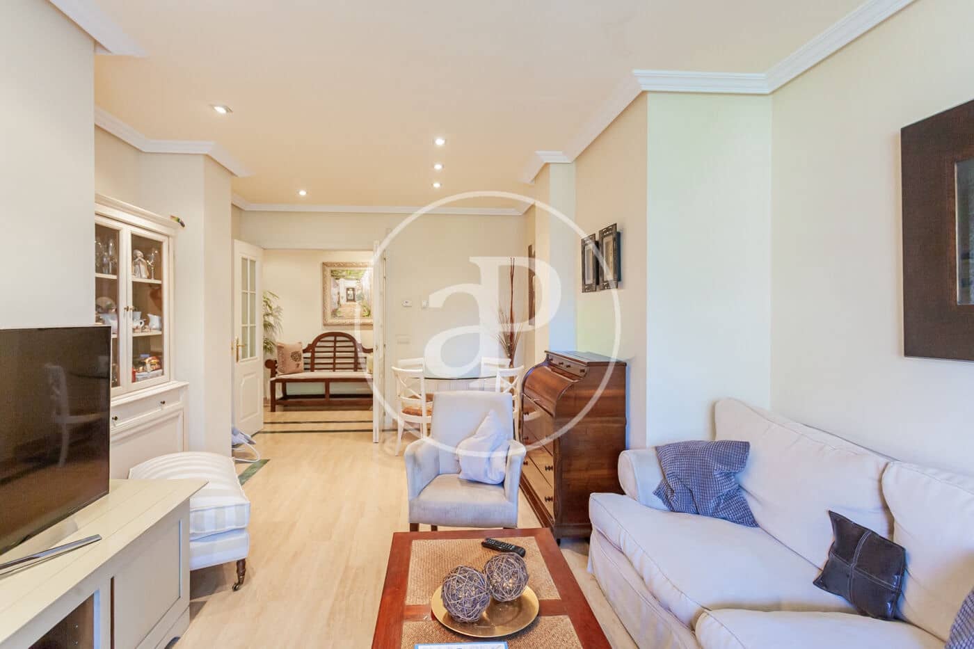 3 bedroom Apartment for sale in Majadahonda with pool - € 825,000 (Ref: 9452138)