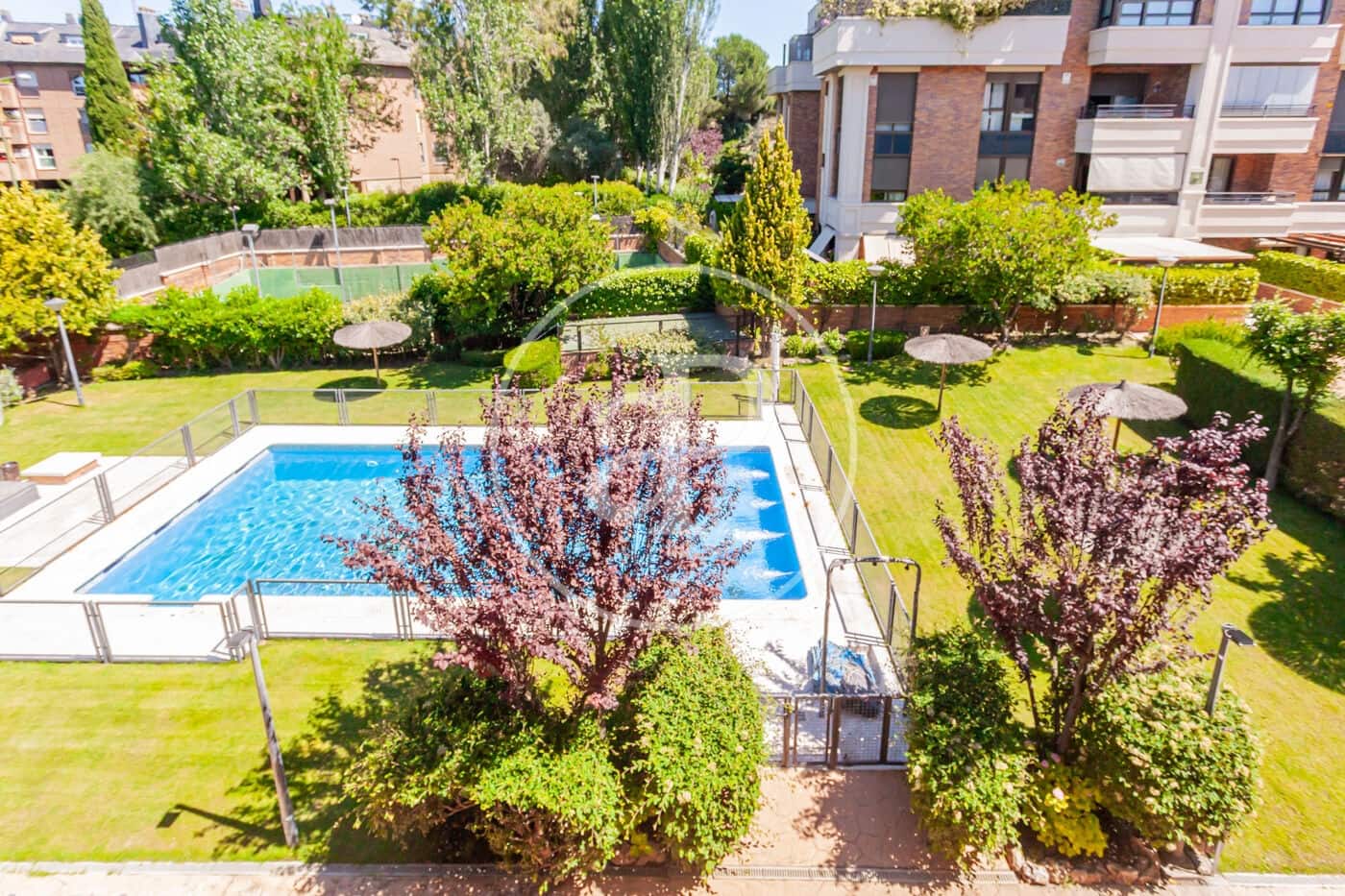 3 bedroom Apartment for sale in Majadahonda with pool - € 825,000 (Ref: 9452138)