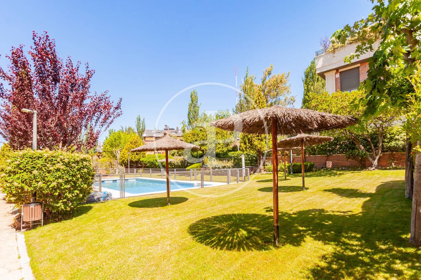 3 bedroom Apartment for sale in Majadahonda with pool - € 825,000 (Ref: 9452138)