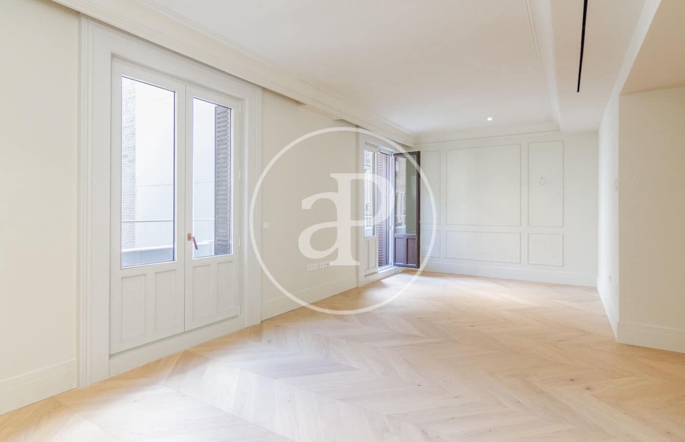 3 sovrum Lägenhet att hyra i Madrid stad med pool - 5 500 € (Ref: 9452140)