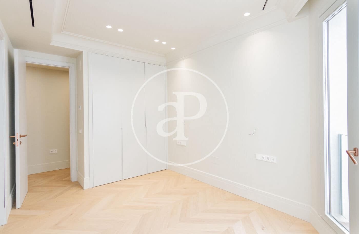 3 sovrum Lägenhet att hyra i Madrid stad med pool - 5 500 € (Ref: 9452140)