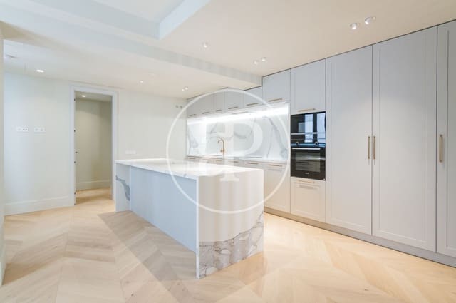 3 sypialnia Apartament do wynajęcia w Sol, Miasto Madryt z basenem - 5 500 € (Ref: 9452140)