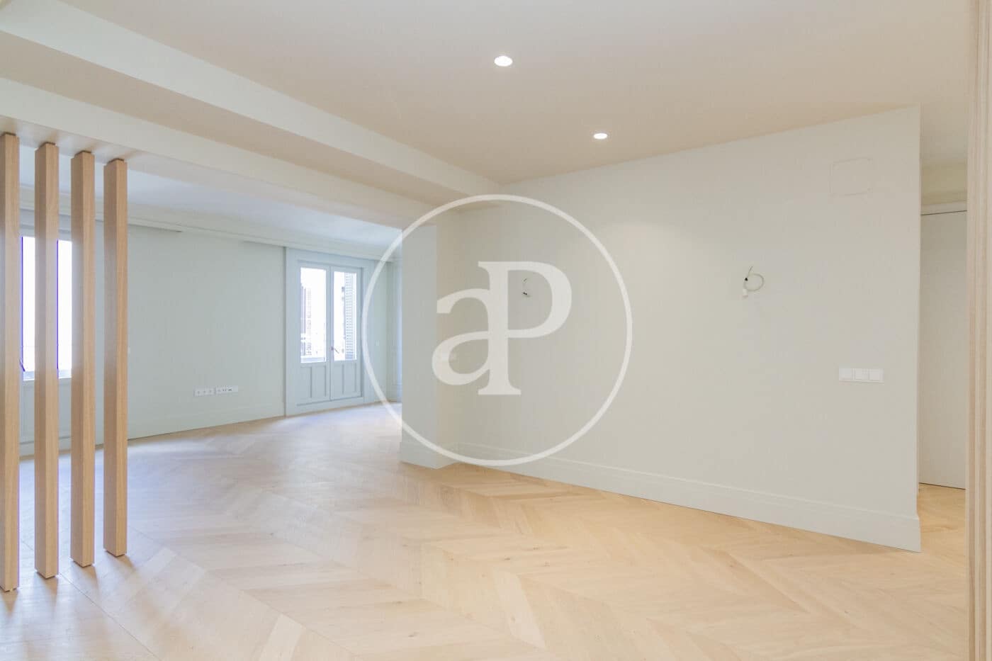 3 sovrum Lägenhet att hyra i Madrid stad med pool - 5 500 € (Ref: 9452140)