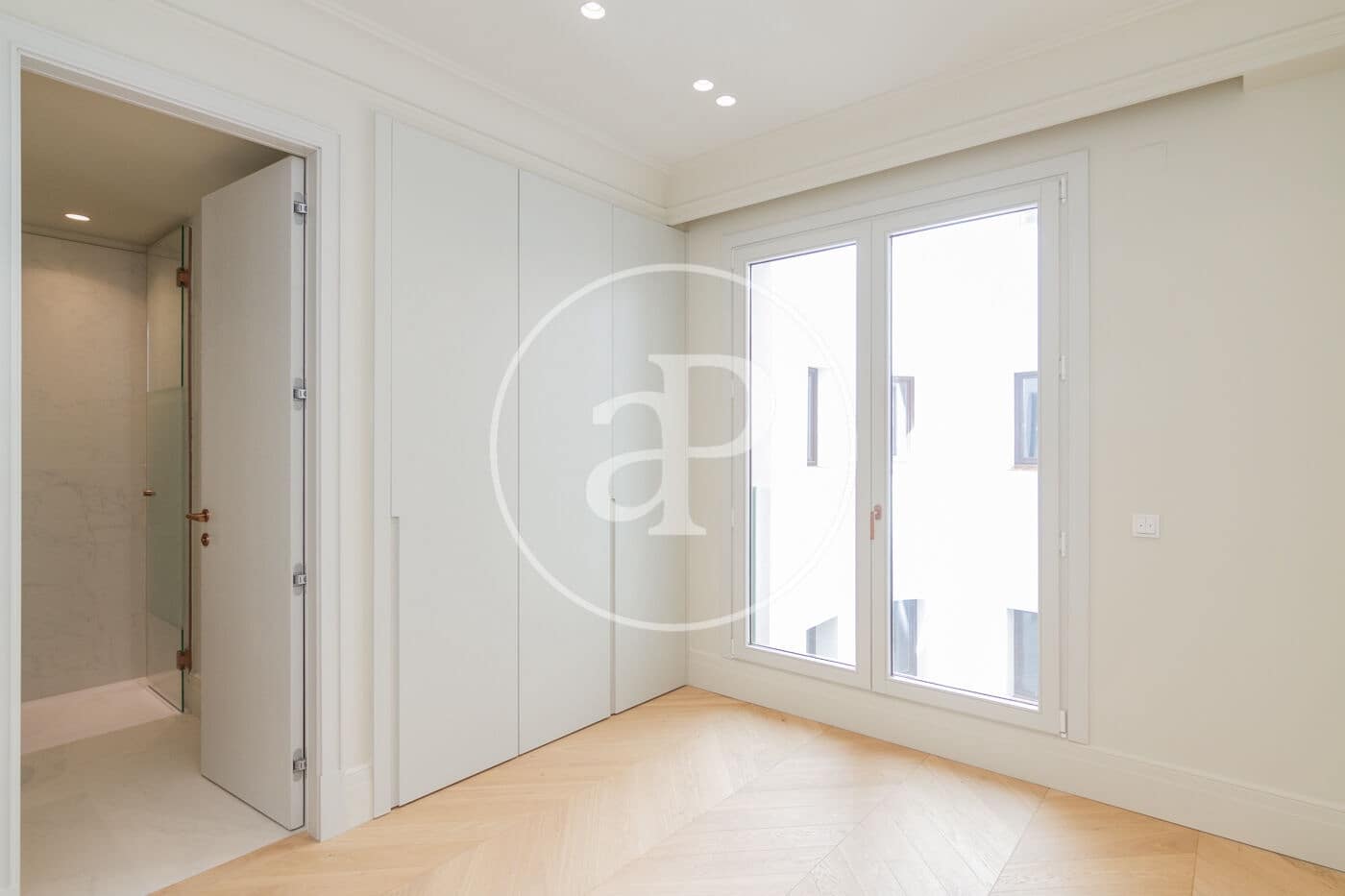 3 sovrum Lägenhet att hyra i Madrid stad med pool - 5 500 € (Ref: 9452140)