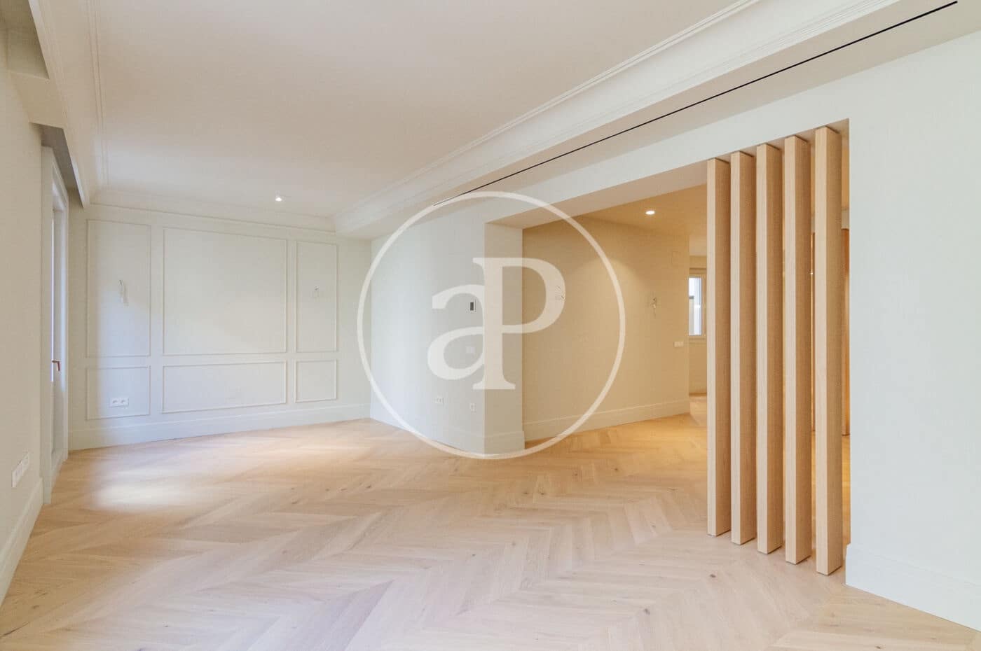 3 sovrum Lägenhet att hyra i Madrid stad med pool - 5 500 € (Ref: 9452140)