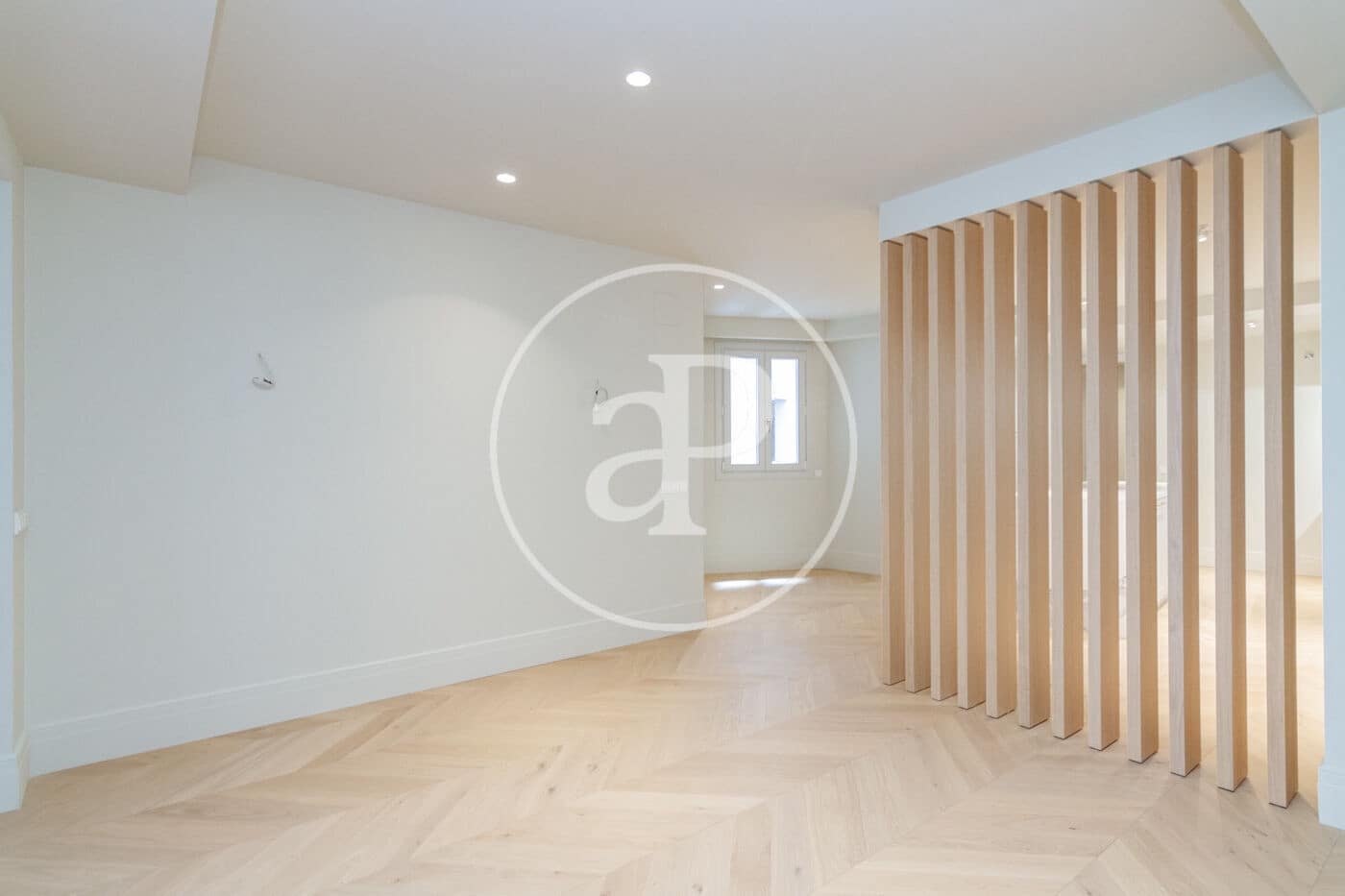 3 sovrum Lägenhet att hyra i Madrid stad med pool - 5 500 € (Ref: 9452140)