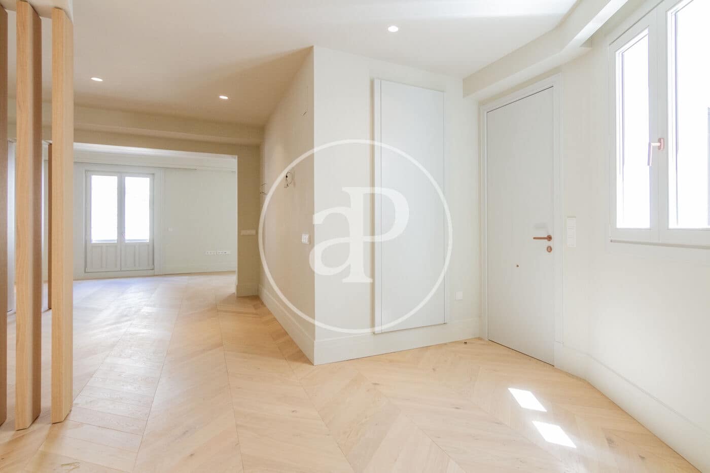 3 sovrum Lägenhet att hyra i Madrid stad med pool - 5 500 € (Ref: 9452140)