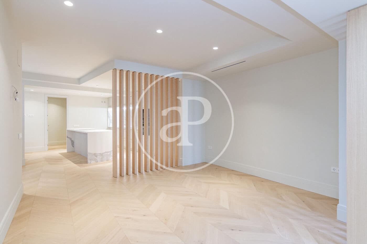 3 sovrum Lägenhet att hyra i Madrid stad med pool - 5 500 € (Ref: 9452140)