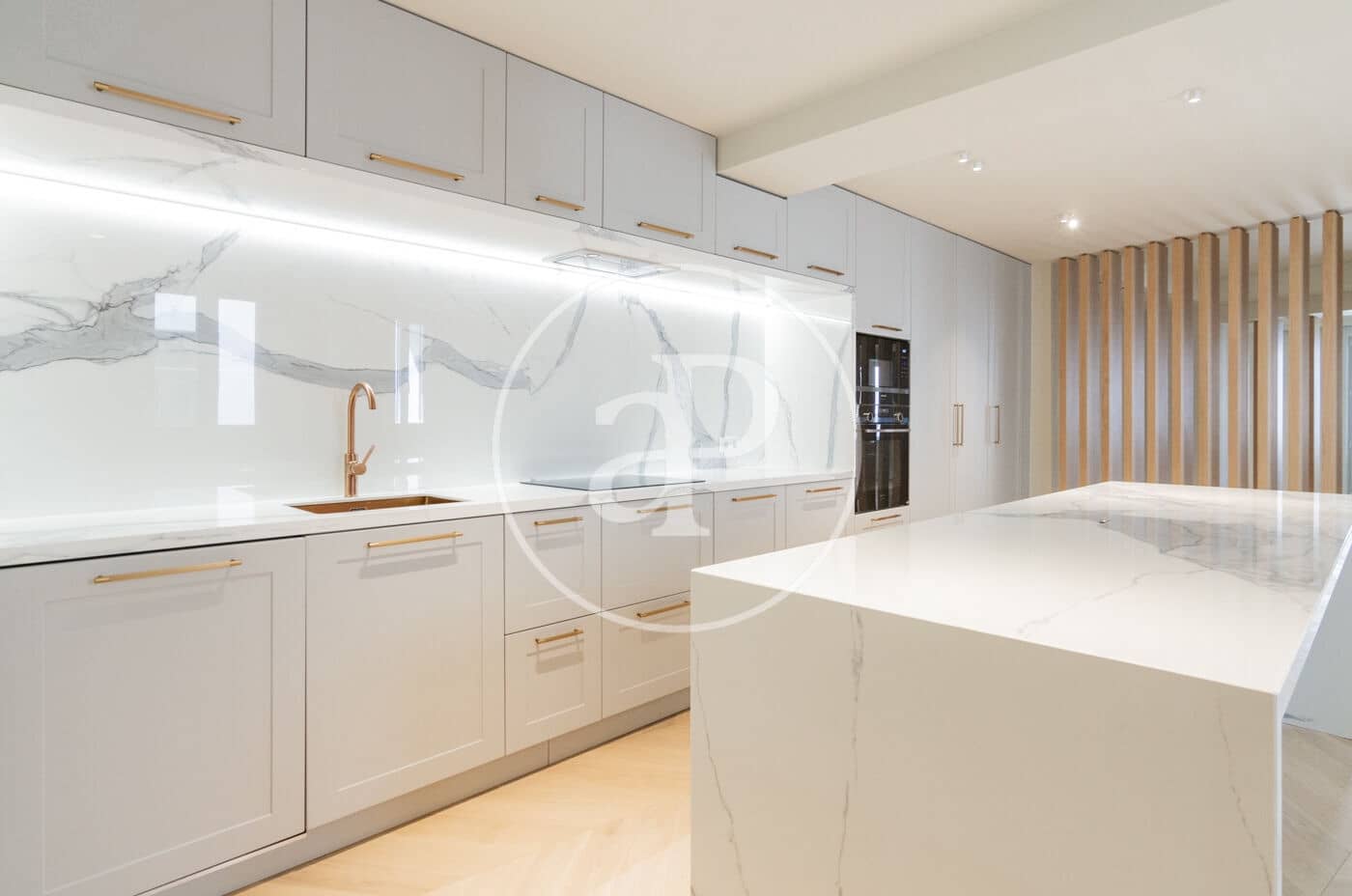 3 sovrum Lägenhet att hyra i Madrid stad med pool - 5 500 € (Ref: 9452140)