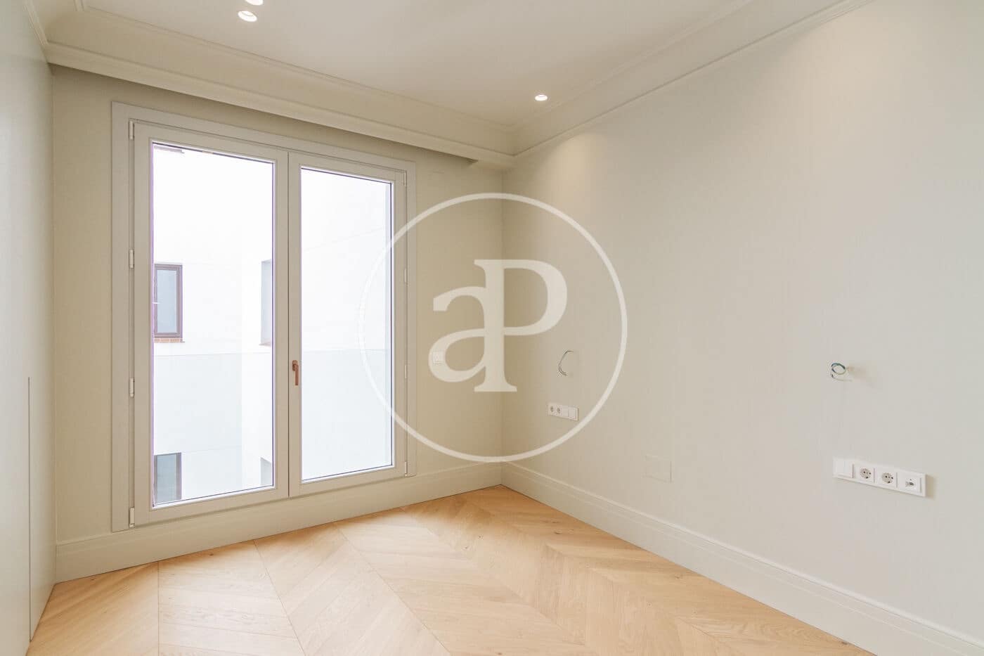 3 sovrum Lägenhet att hyra i Madrid stad med pool - 5 500 € (Ref: 9452140)