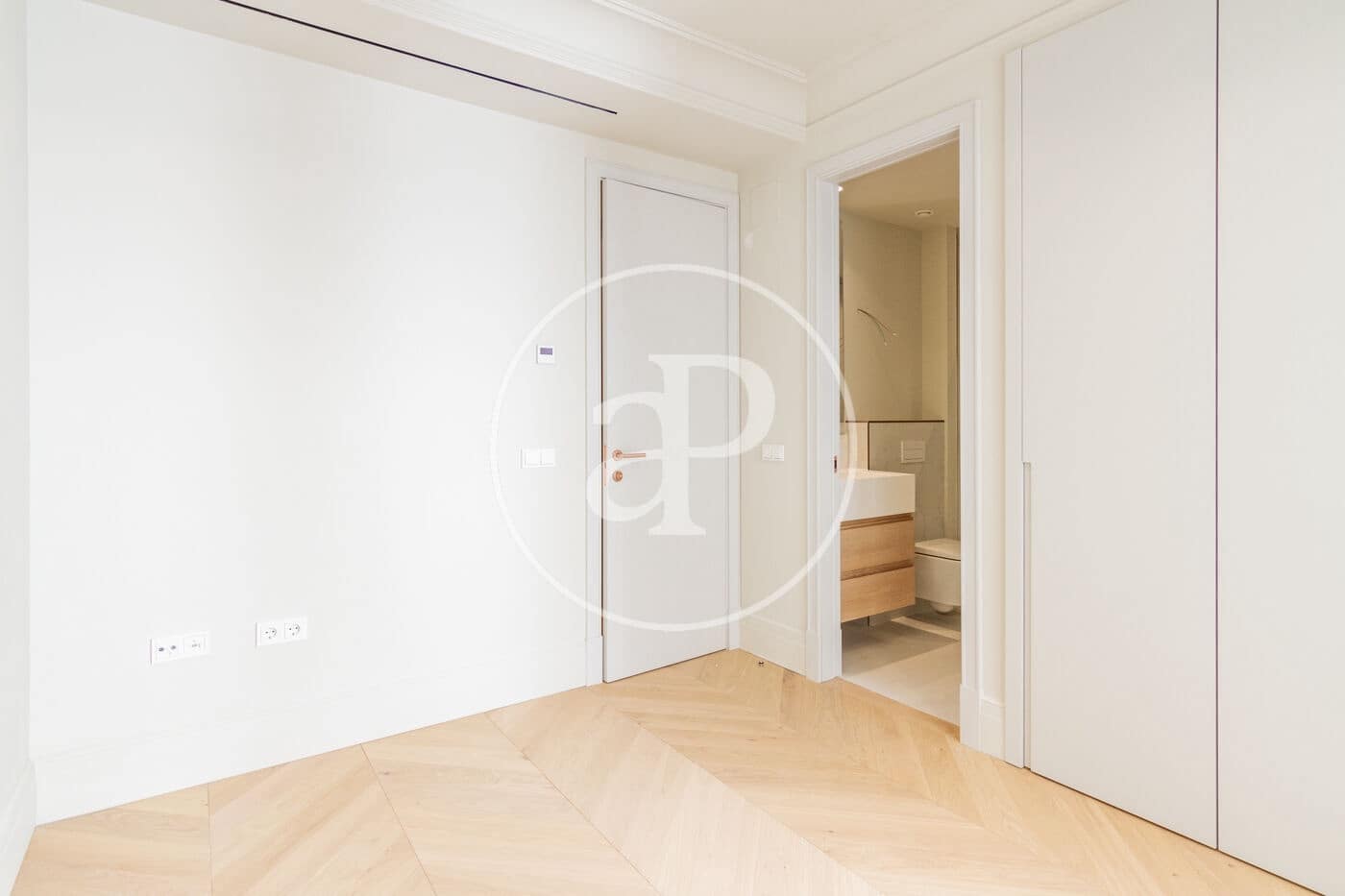 3 sovrum Lägenhet att hyra i Madrid stad med pool - 5 500 € (Ref: 9452140)