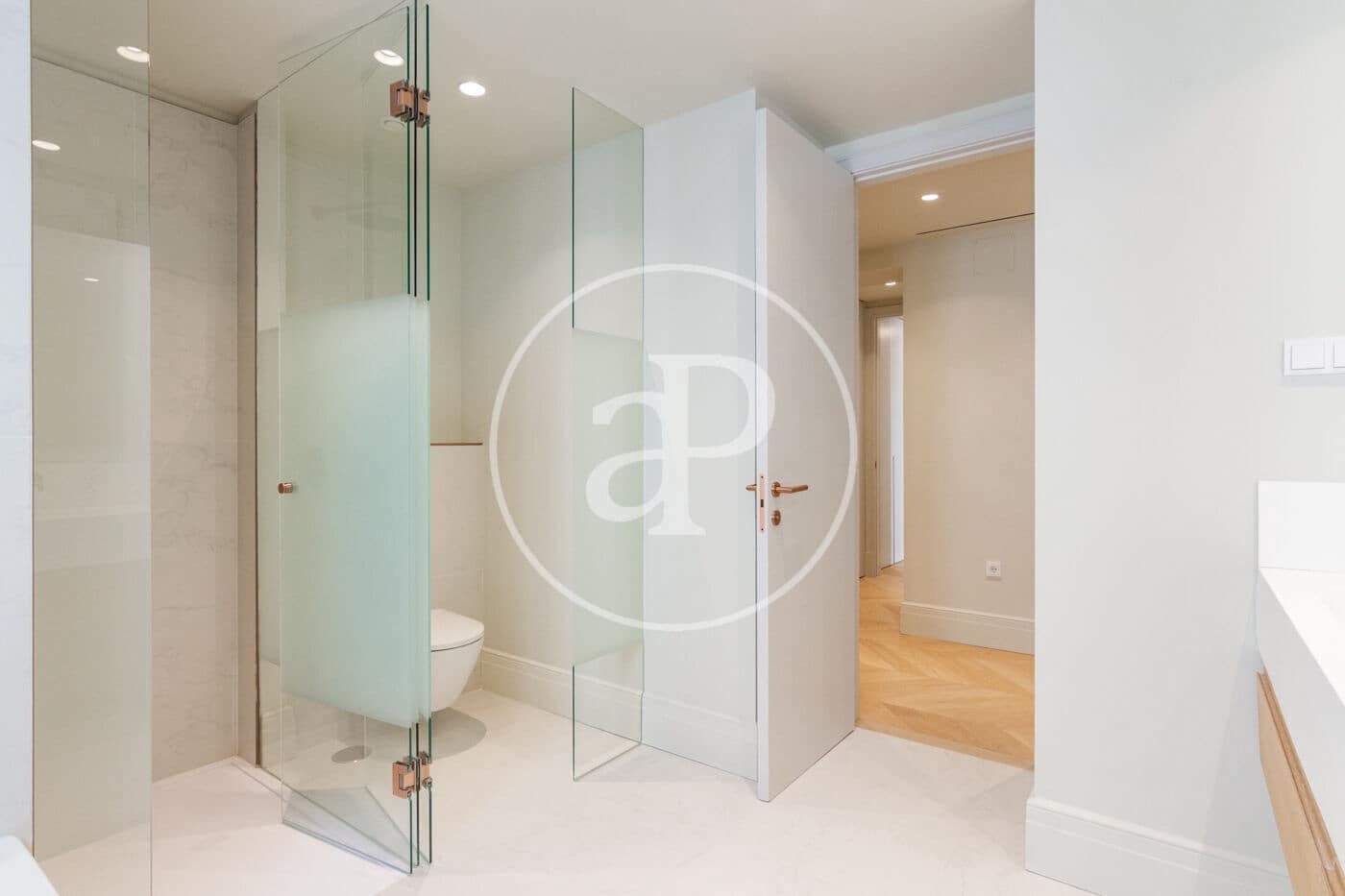 3 sovrum Lägenhet att hyra i Madrid stad med pool - 5 500 € (Ref: 9452140)