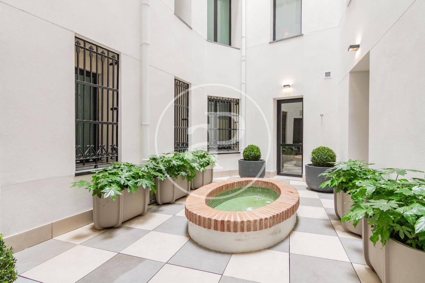 3 sovrum Lägenhet att hyra i Madrid stad med pool - 5 500 € (Ref: 9452140)