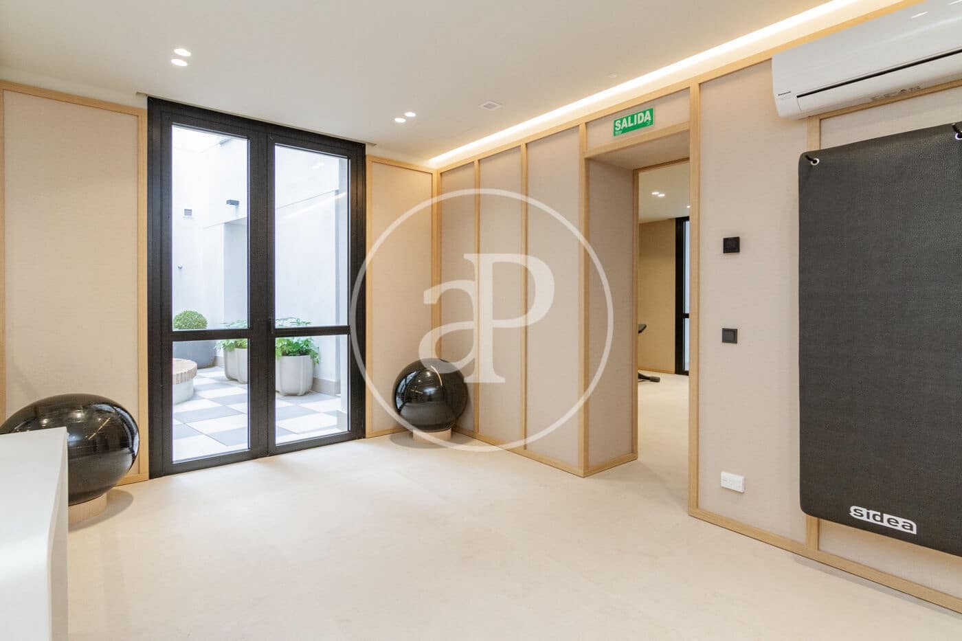 3 sovrum Lägenhet att hyra i Madrid stad med pool - 5 500 € (Ref: 9452140)