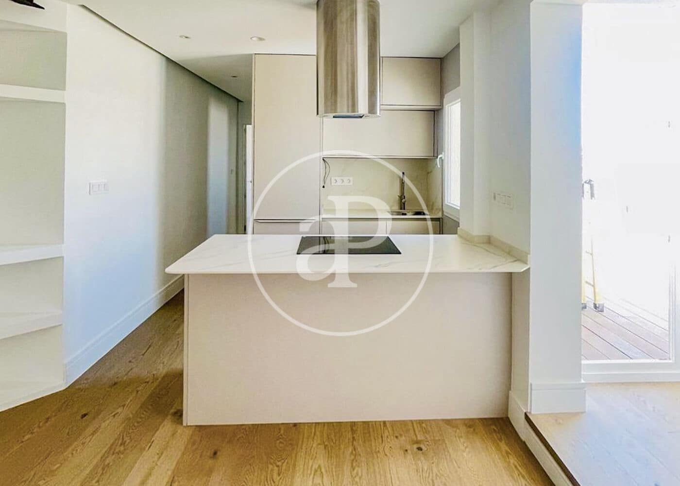2 slaapkamer Penthouse te koop in Madrid stad - € 835.000 (Ref: 9456275)