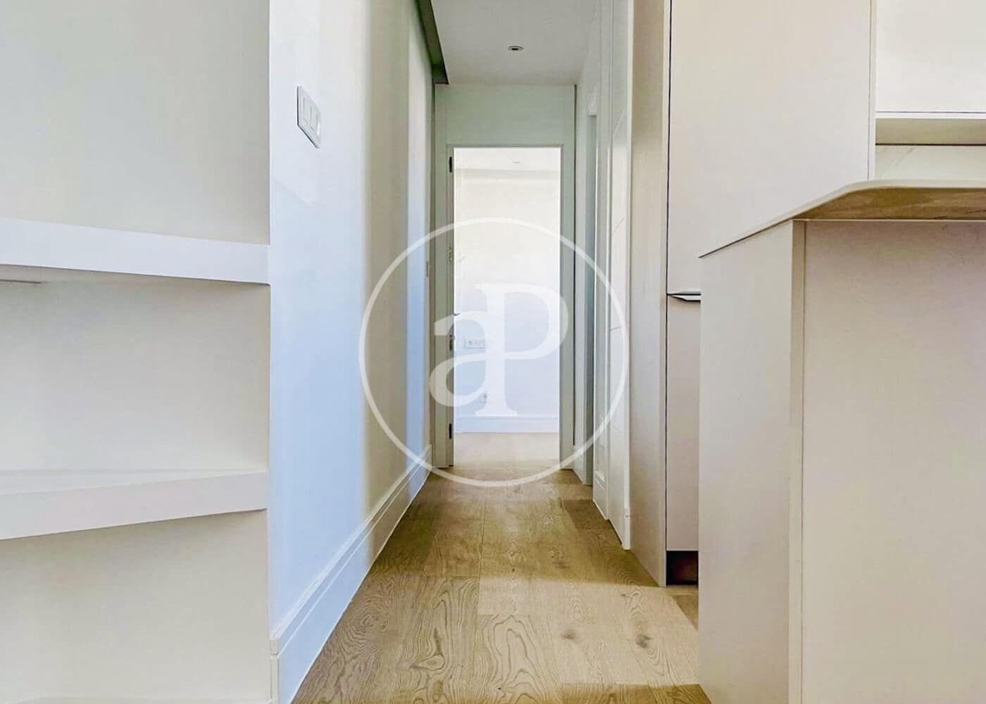 2 slaapkamer Penthouse te koop in Madrid stad - € 835.000 (Ref: 9456275)