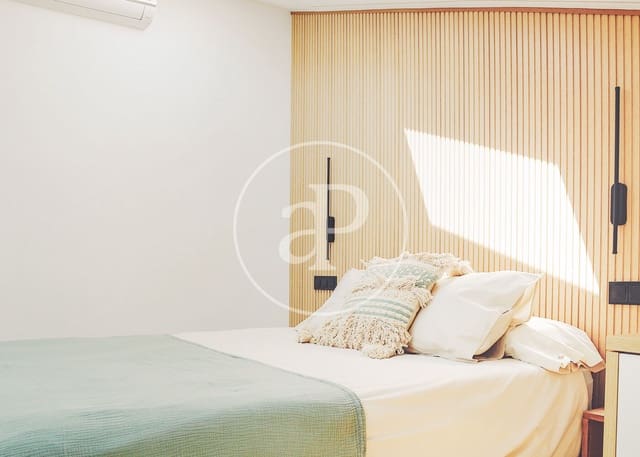 2 soverom Leilighet til salgs i Universidad, Madrid by - € 579 000 (Ref: 9456276)