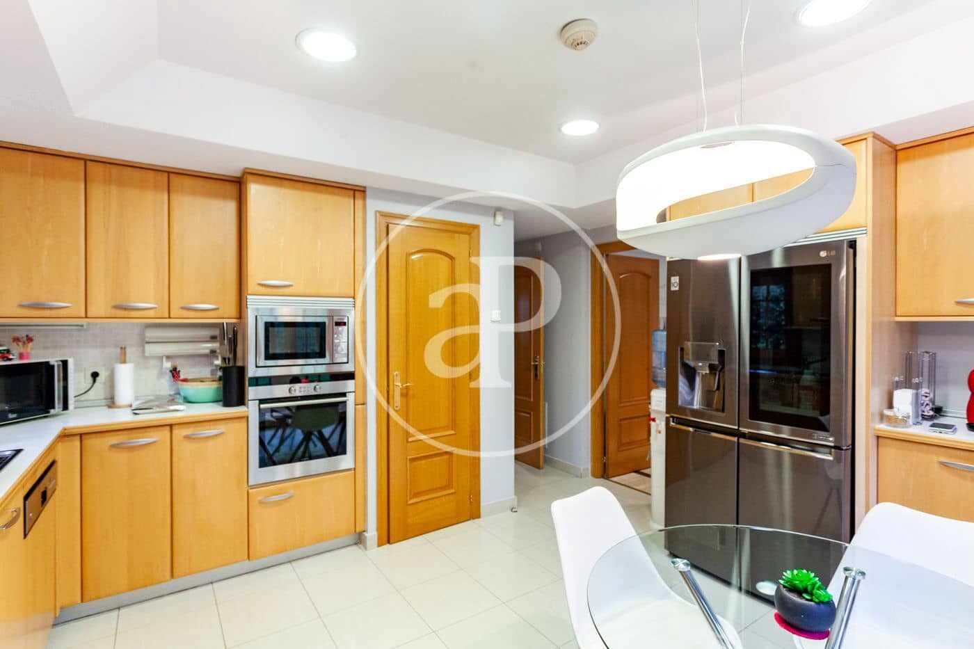 6 soveværelse Villa til salg i Las Rozas de Madrid med swimmingpool - € 1.449.000 (Ref: 9456277)