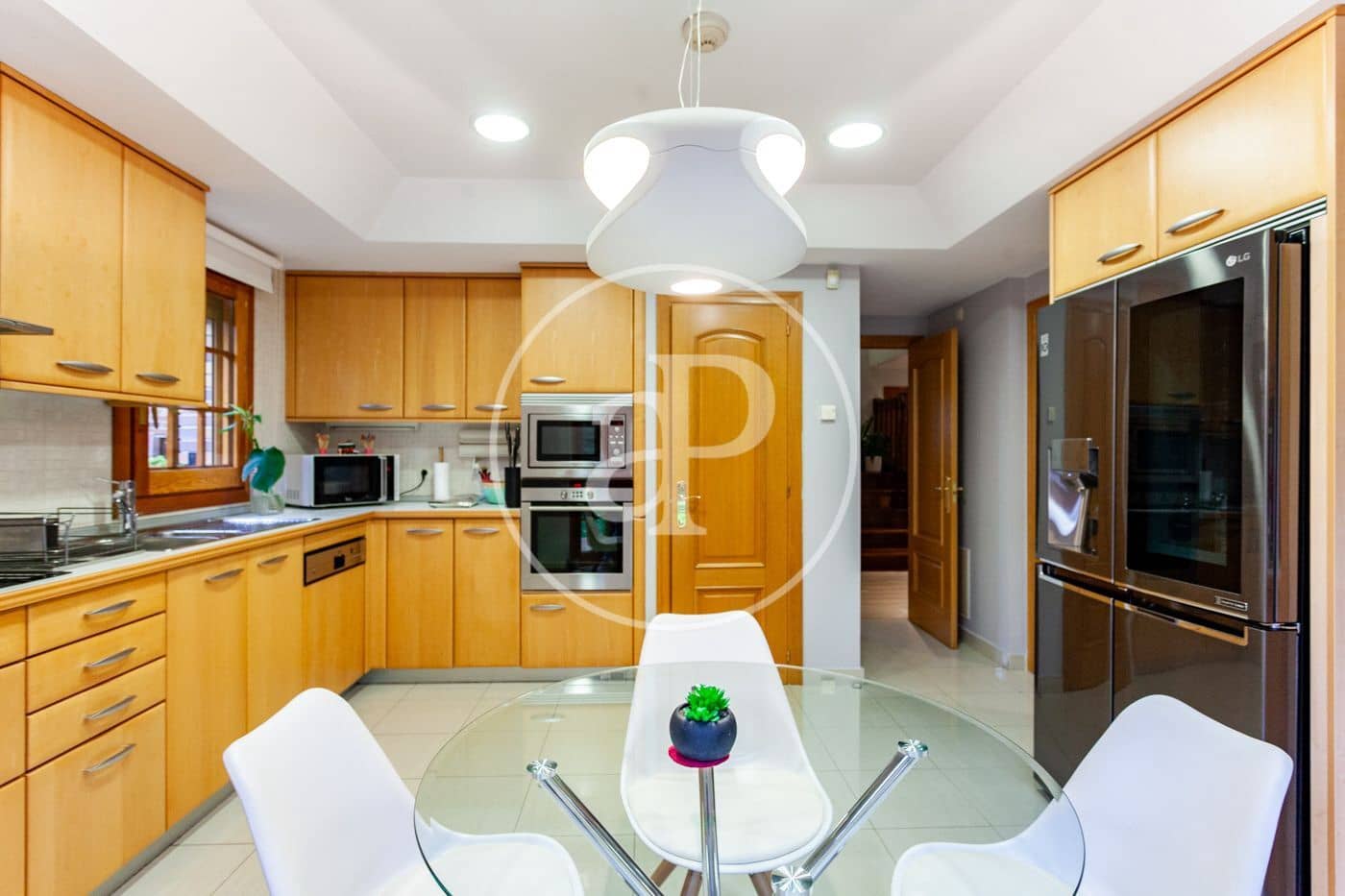 6 soveværelse Villa til salg i Las Rozas de Madrid med swimmingpool - € 1.449.000 (Ref: 9456277)