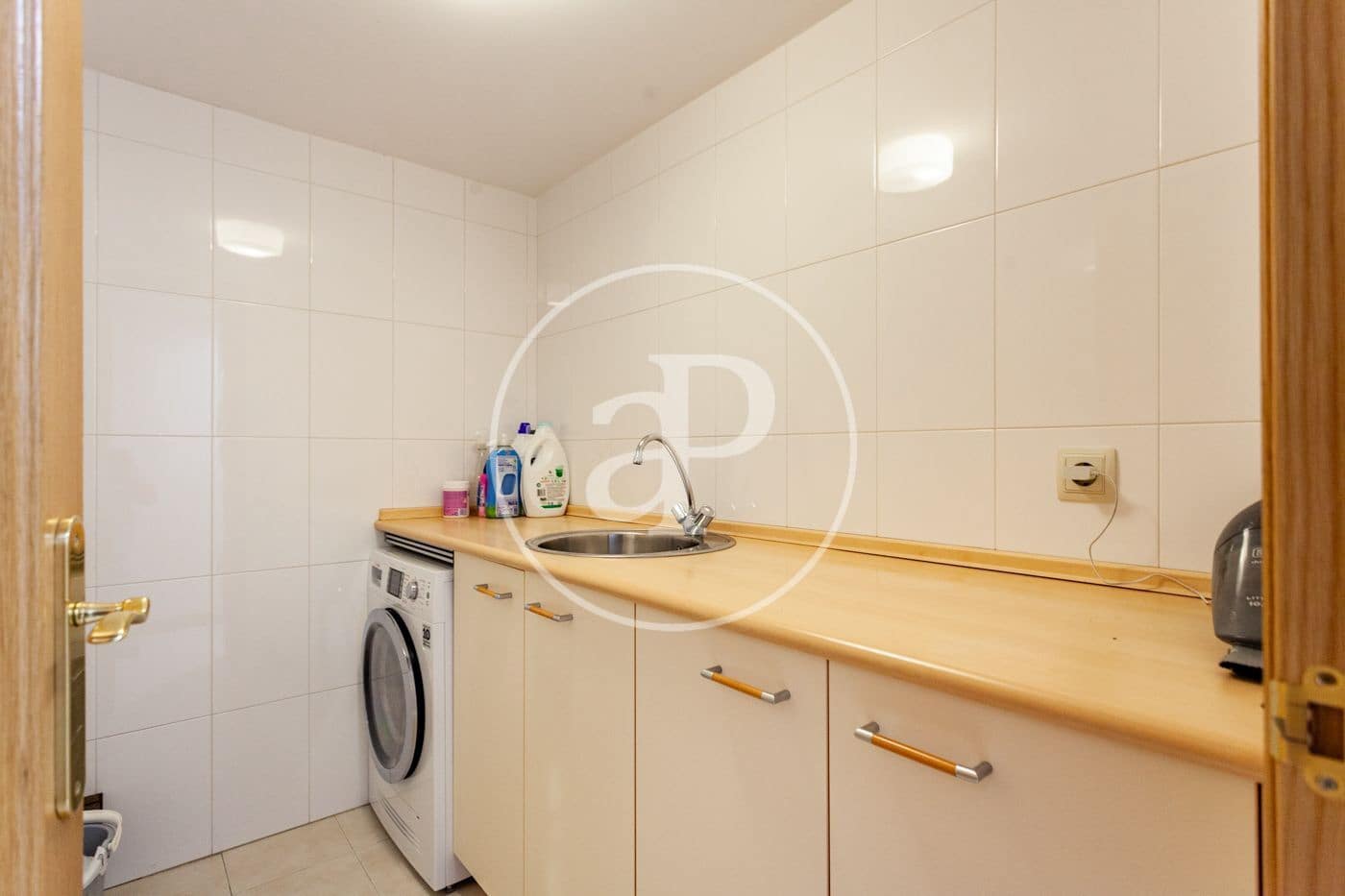 6 soveværelse Villa til salg i Las Rozas de Madrid med swimmingpool - € 1.449.000 (Ref: 9456277)