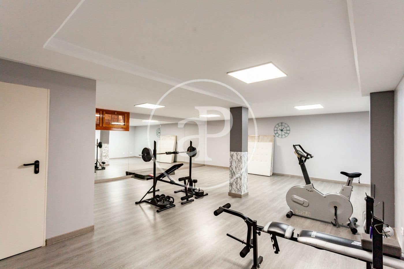 6 soveværelse Villa til salg i Las Rozas de Madrid med swimmingpool - € 1.449.000 (Ref: 9456277)