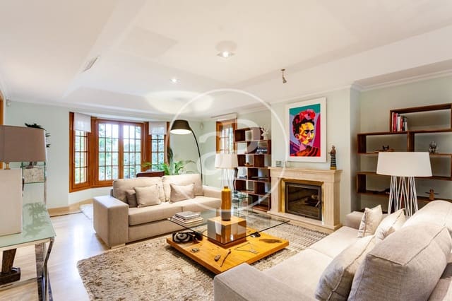 6 sovrum Villa till salu i Las Rozas de Madrid med pool - 1 449 000 € (Ref: 9456277)