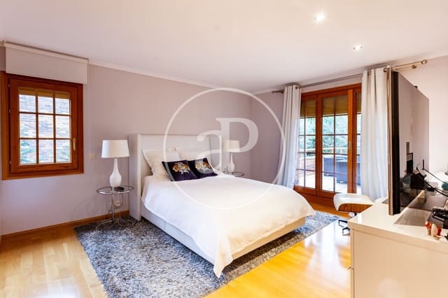 6 sovrum Villa till salu i Las Rozas de Madrid med pool - 1 449 000 € (Ref: 9456277)