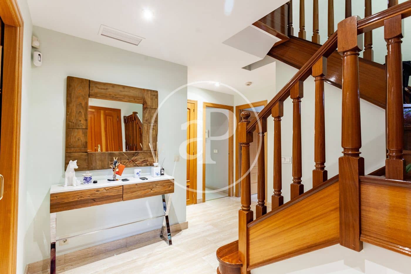 6 soveværelse Villa til salg i Las Rozas de Madrid med swimmingpool - € 1.449.000 (Ref: 9456277)