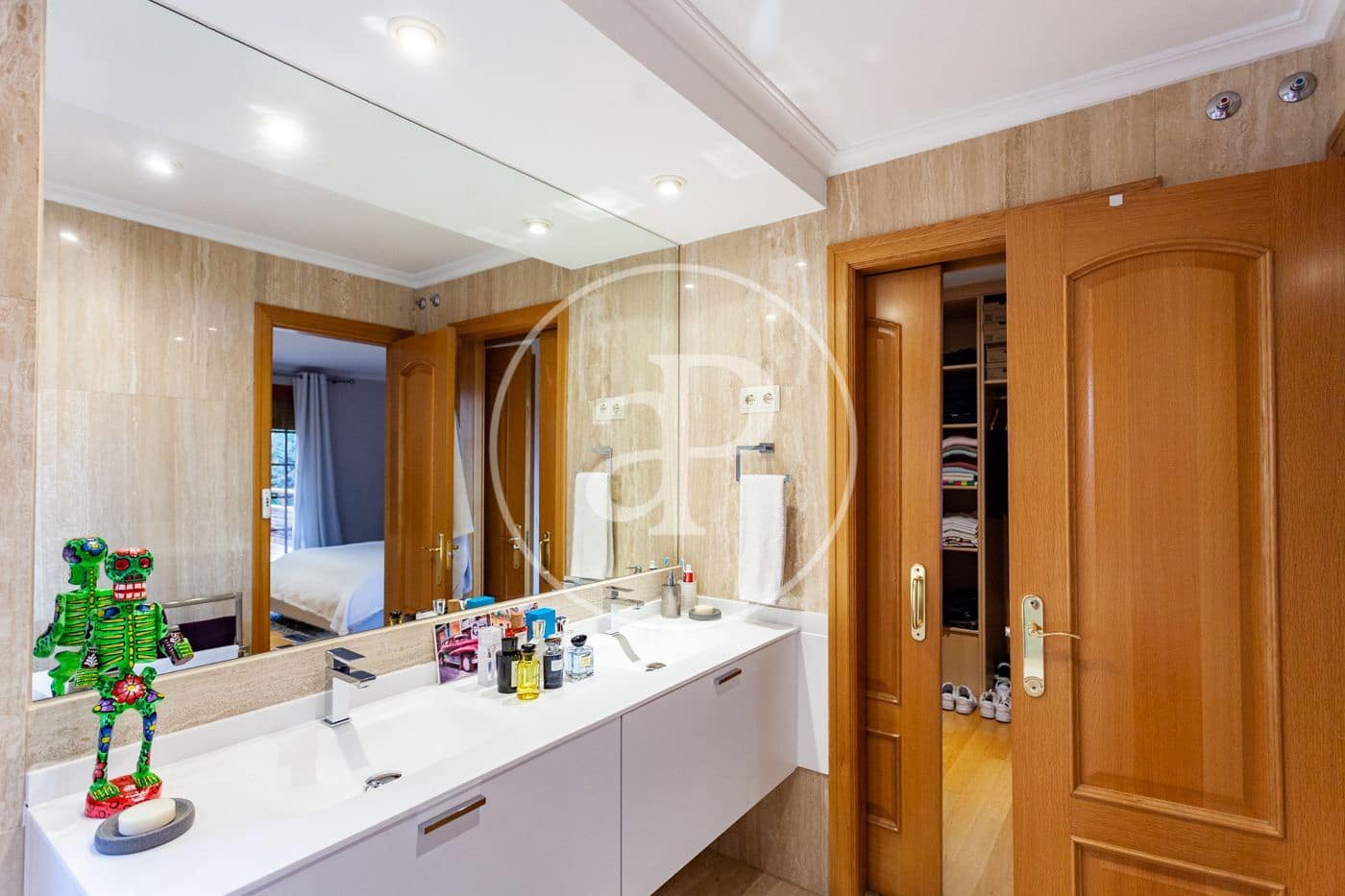 6 soveværelse Villa til salg i Las Rozas de Madrid med swimmingpool - € 1.449.000 (Ref: 9456277)