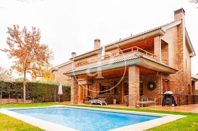 6 sovrum Villa till salu i Las Rozas de Madrid med pool - 1 449 000 € (Ref: 9456277)