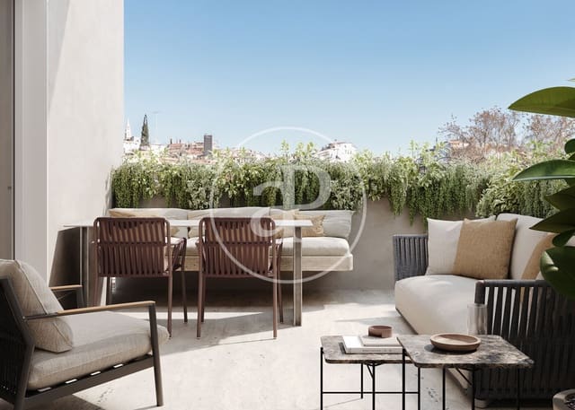 3 soverom Penthouse til salgs i Almagro, Madrid by - € 2 650 000 (Ref: 9456280)