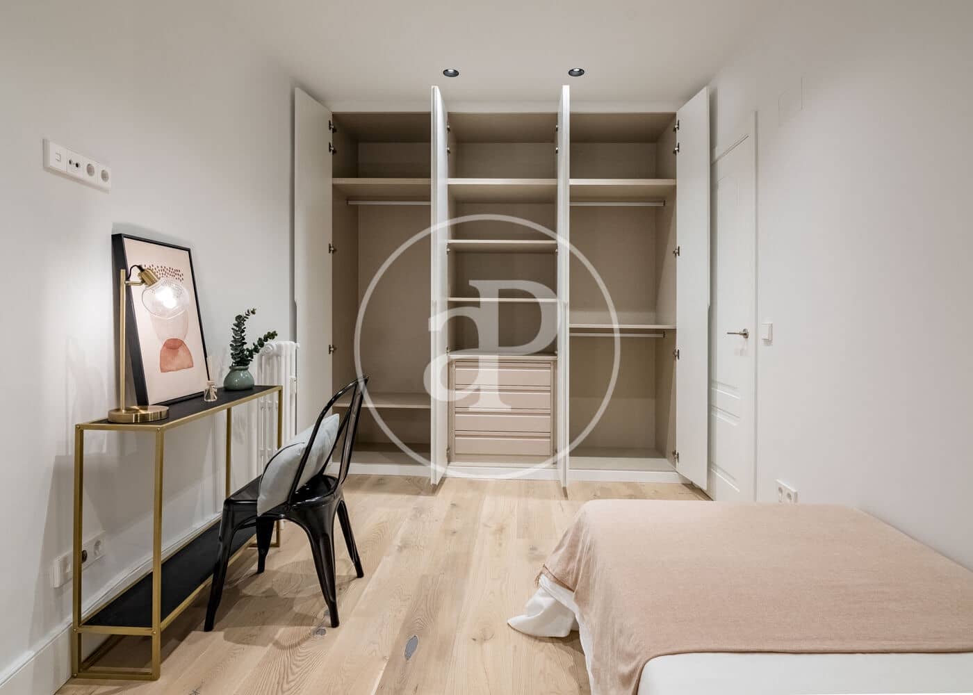 3 bedroom Apartment for sale in Madrid city - € 1,350,000 (Ref: 9456281)