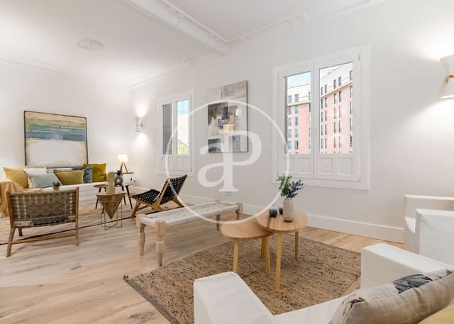 Apartamento de 3 habitaciones en Universidad, Madrid ciudad en venta - 1.350.000 € (Ref: 9456281)