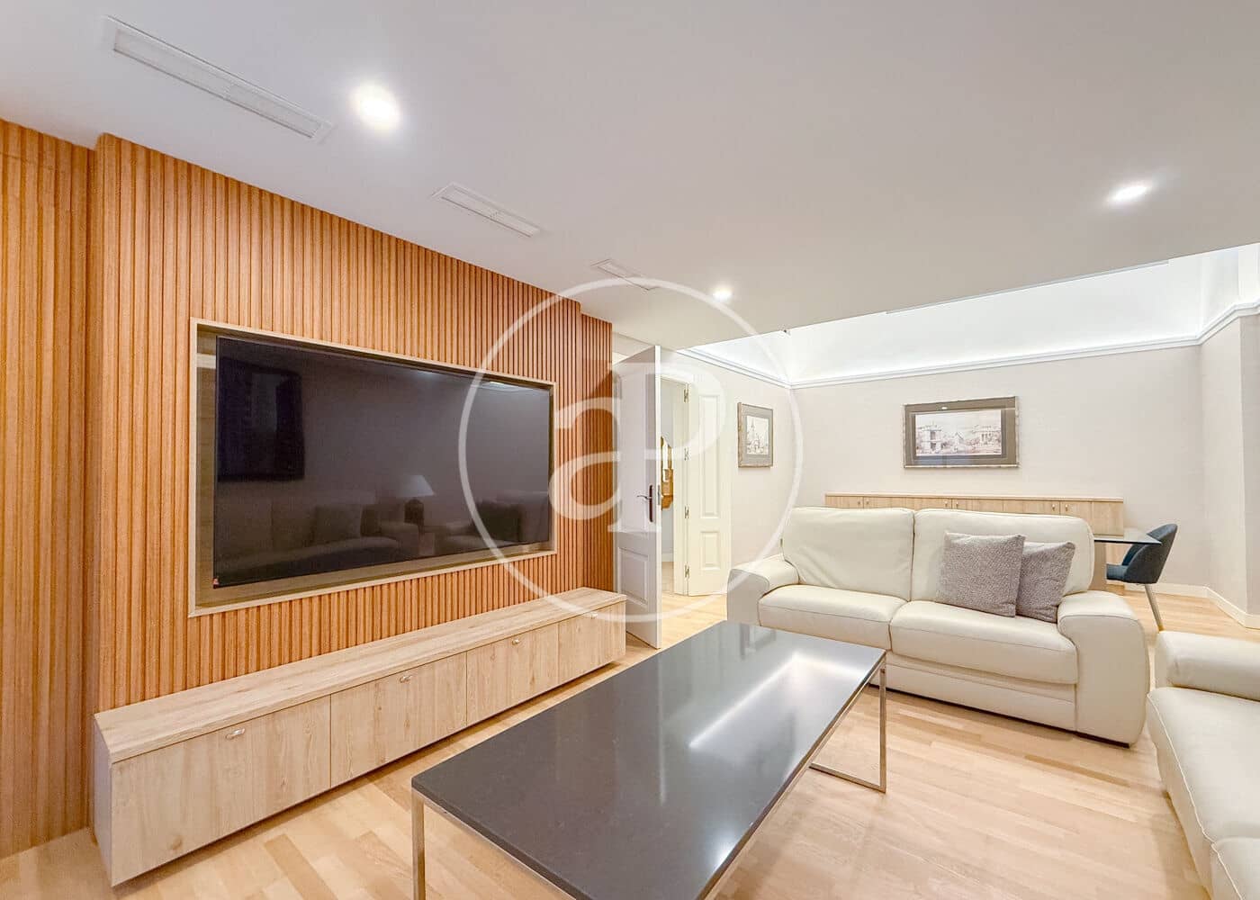 4 makuuhuone Huoneisto vuokrattavana paikassa Madrid kaupunki - 5 300 € (Ref: 9462091)