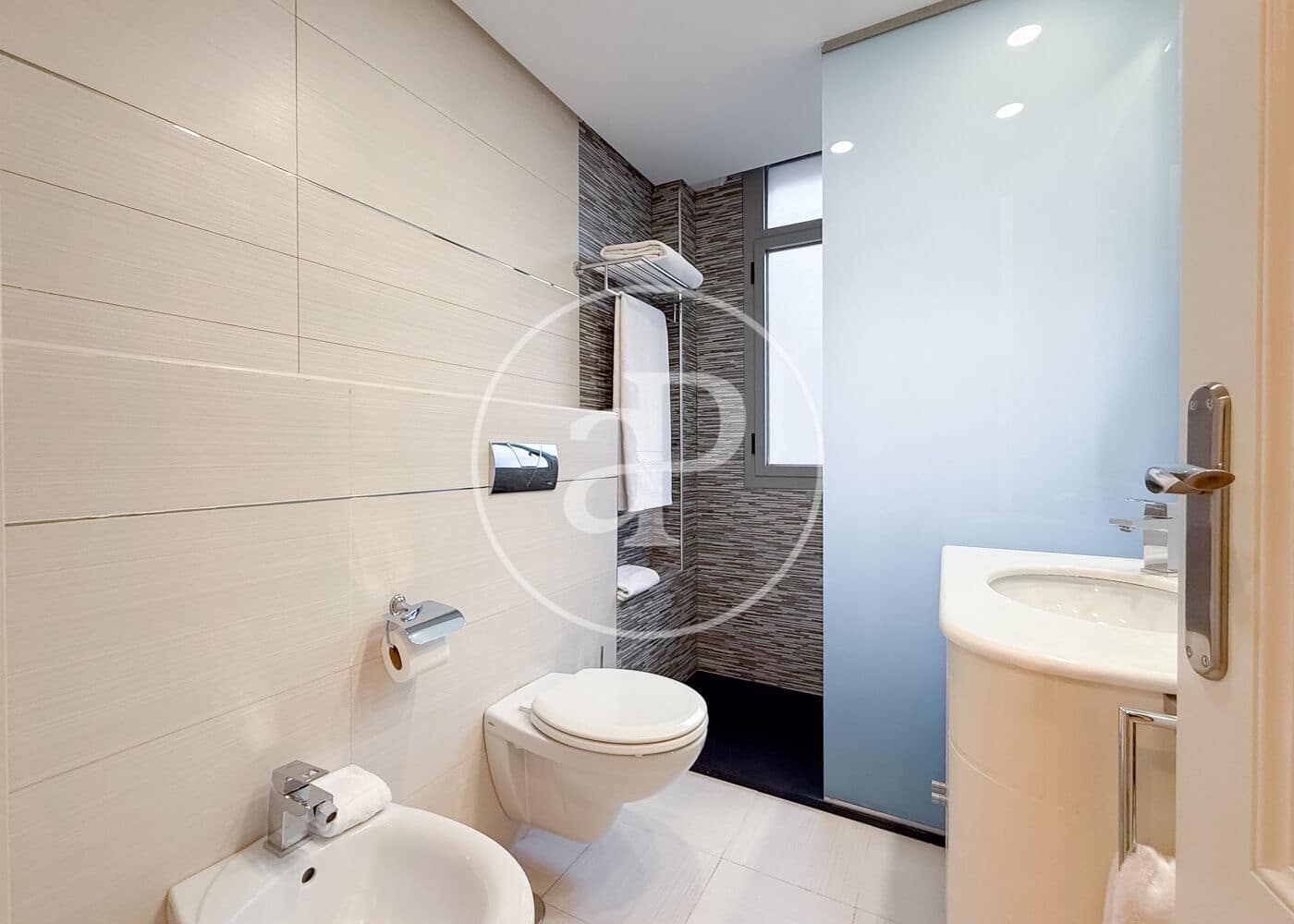 4 makuuhuone Huoneisto vuokrattavana paikassa Madrid kaupunki - 5 300 € (Ref: 9462091)