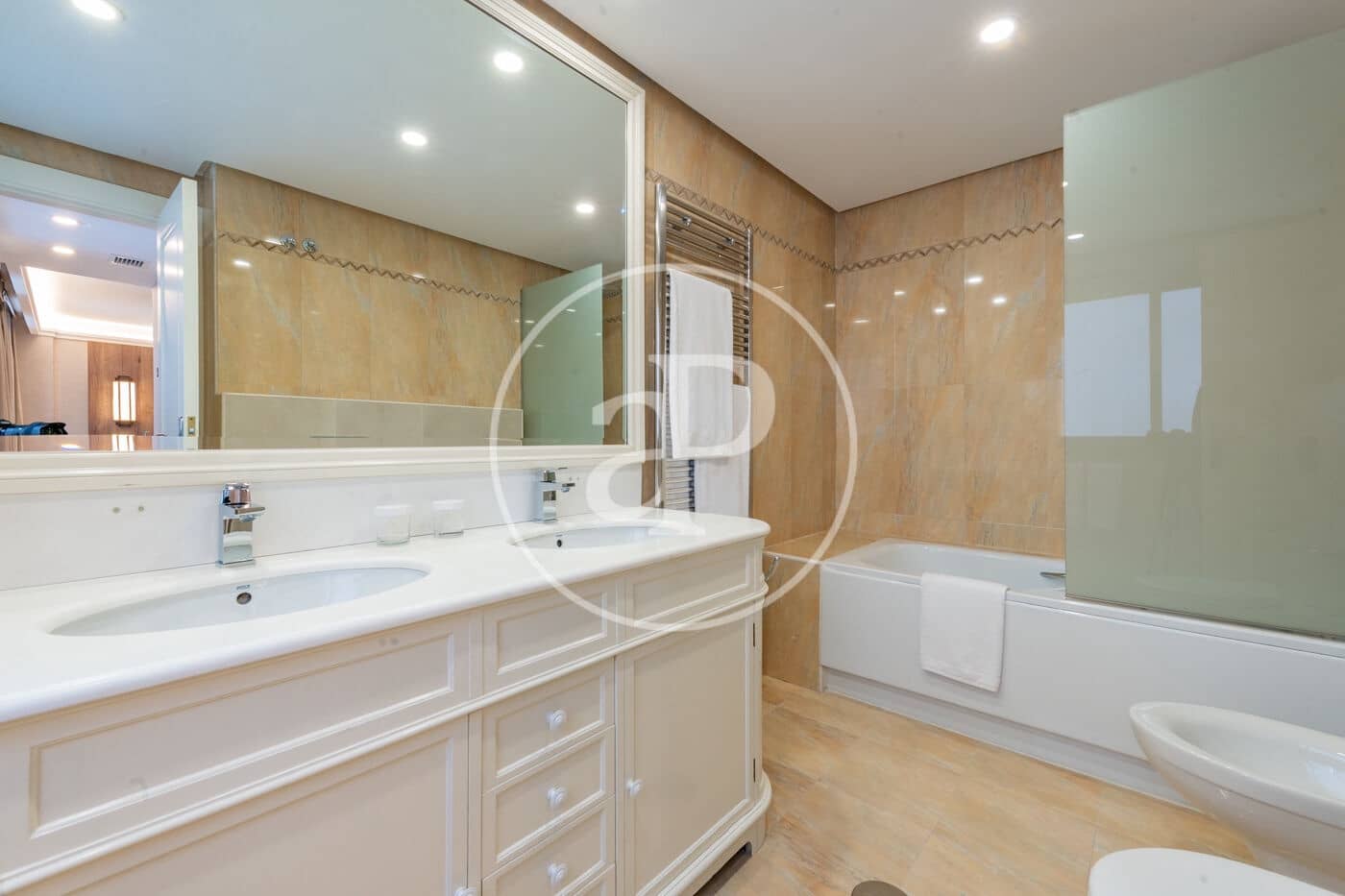 4 camera da letto Appartamento da affittare in Madrid citta - 5.300 € (Rif: 9462091)