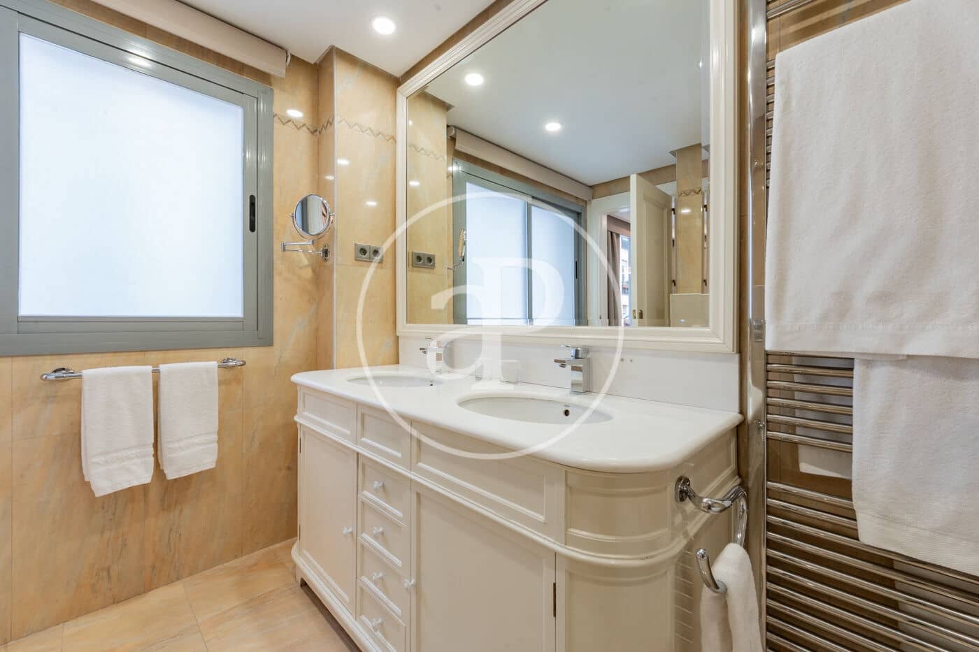 4 camera da letto Appartamento da affittare in Madrid citta - 5.300 € (Rif: 9462091)